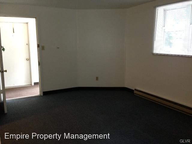 Foto del edificio - 715 E 7th St