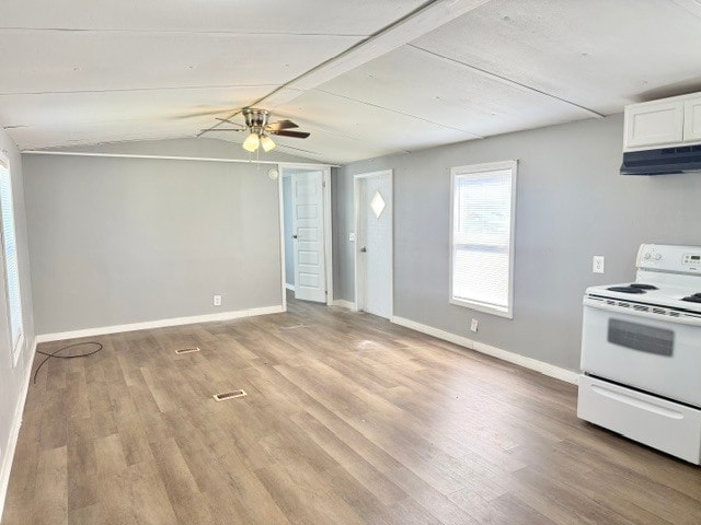 Building Photo - 203 W Conyers Ave