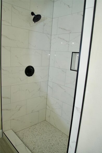 Foto del edificio - 2405 Byron Ave