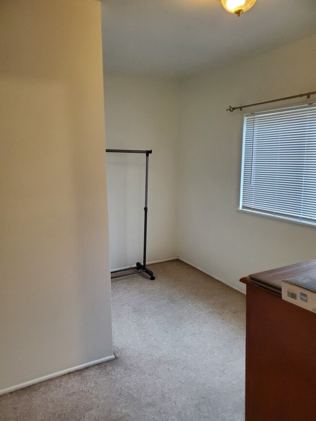 Building Photo - 1055 Saxonburg Blvd