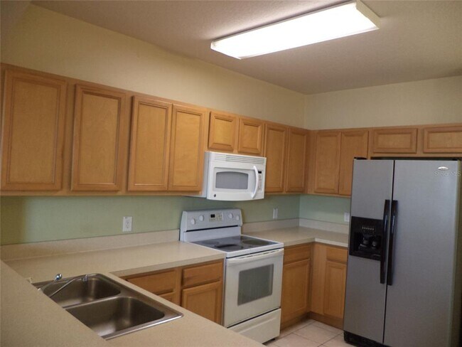 Foto del edificio - 3447 Santa Rita Ln