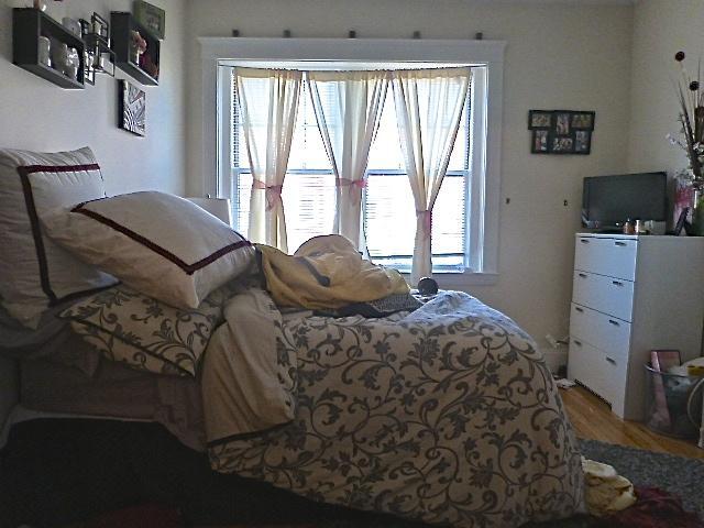 Building Photo - 6 Claflin Rd