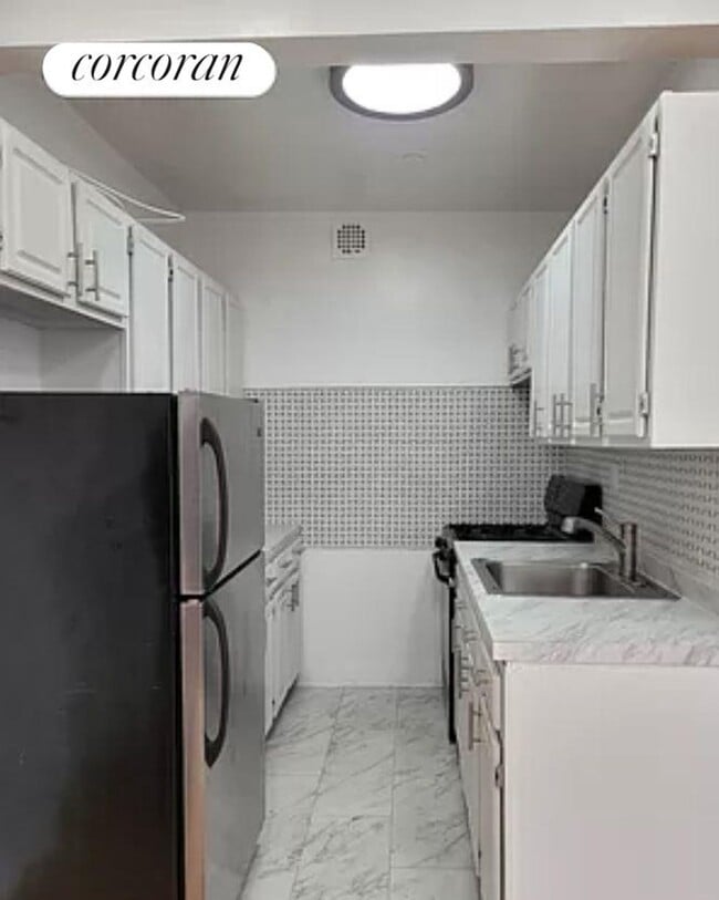 Building Photo - 537 W 133rd St