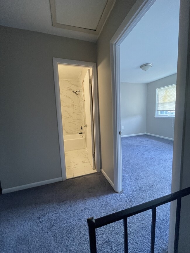 Foto del edificio - 8203 Durness Ct