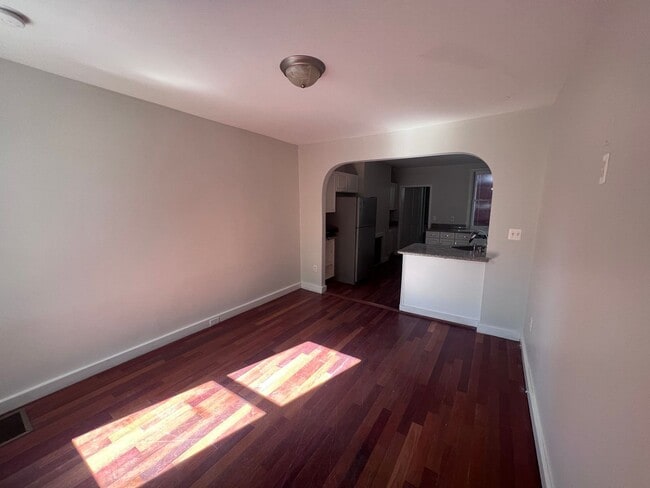 Building Photo - Charming 3 Bedroom/2 Bathroom Townhome in Upper Fells Point, Baltimore, MD!