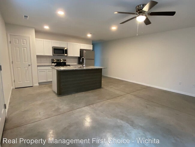 Building Photo - 3 br, 2 bath House - 1709 N Grove