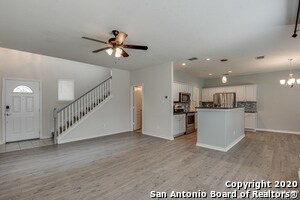 Building Photo - 1355 Pinnacle Falls