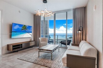 Building Photo - 17550 Collins Ave