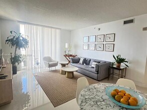 Building Photo - 18800 NE 29th Ave