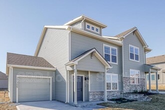 Building Photo - 27305 E Oak Vw Dr