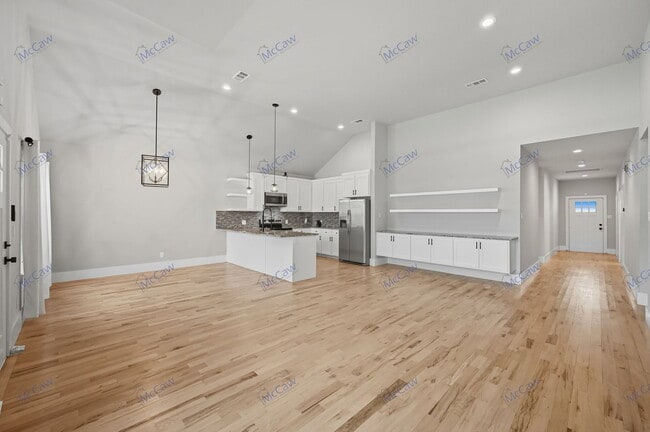 Building Photo - 10022 Everton Pl