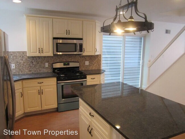 Building Photo - 4 br, 2.5 bath House - 1812 Larkins Way