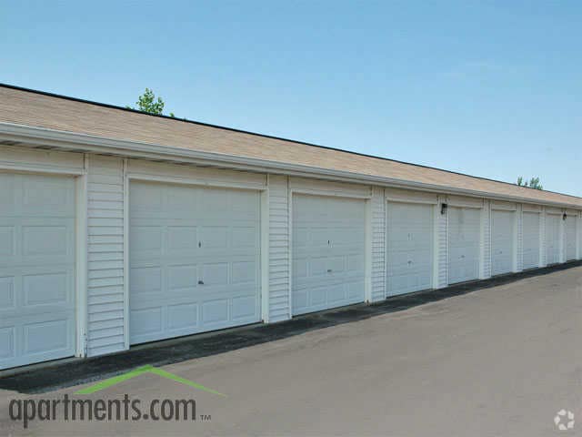 Parking Area - Seymour Apartments