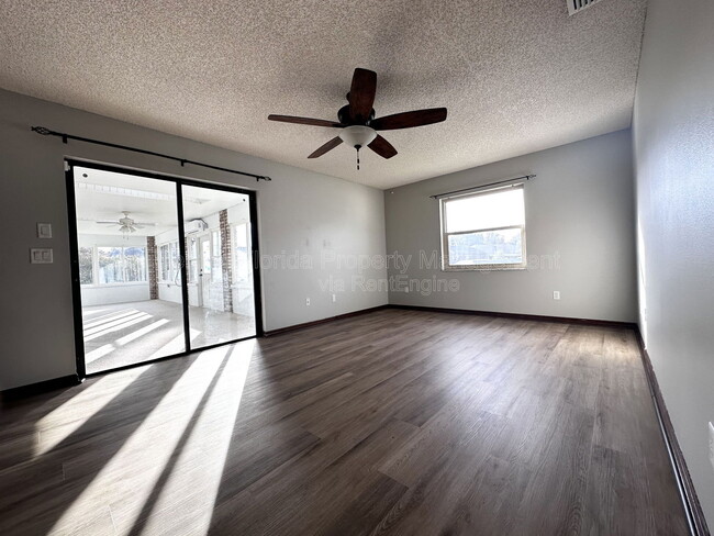Building Photo - 947 N Atmore Cir