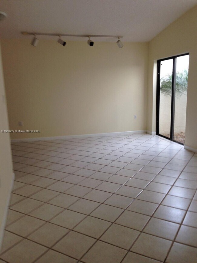 Foto del edificio - 13625 SW 99th Terrace