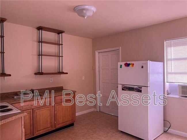 Foto del edificio - 2531 Pierce St