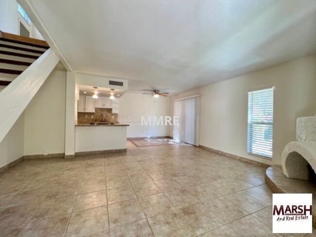 Photo - Gorgeous 2 bedroom townhome with lots of u...