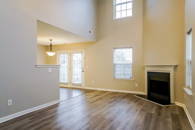 Foto del edificio - 7205 Brighton Hill Ln