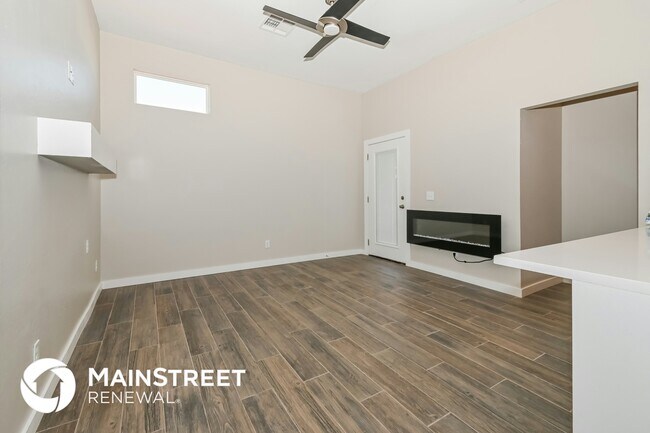 Building Photo - 11324 Paradise In Dr