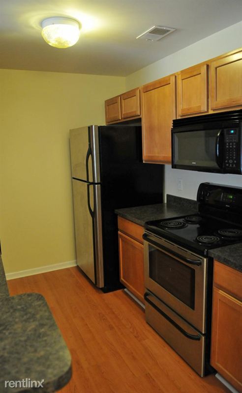 Foto del edificio - 3 br, 2 bath Condo - 1320 Addington Ln