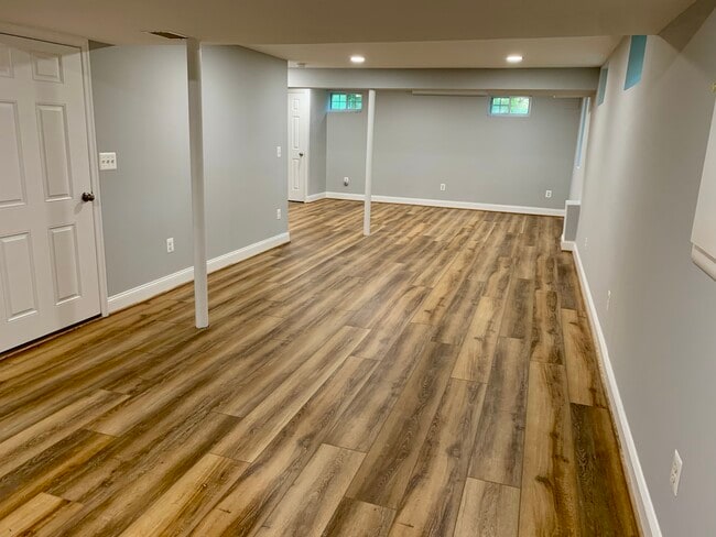 Foto del edificio - 3076 Holmes Run Rd