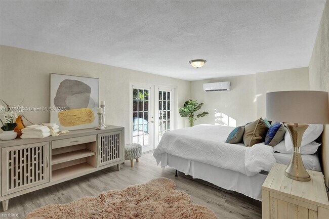 Foto del edificio - 4 br, 3 bath House - 309 NW 44th Ave