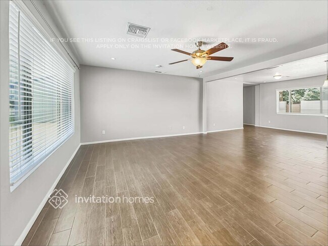 Foto del edificio - 8746 E Palm Ln