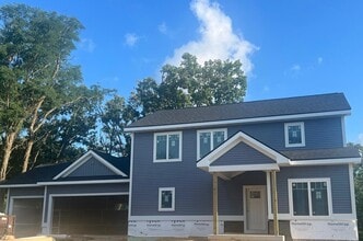 Building Photo - 9701 Shadow Ridge Trail
