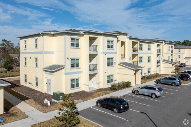 Exterior alternativo - Victoria Crossing Apartments