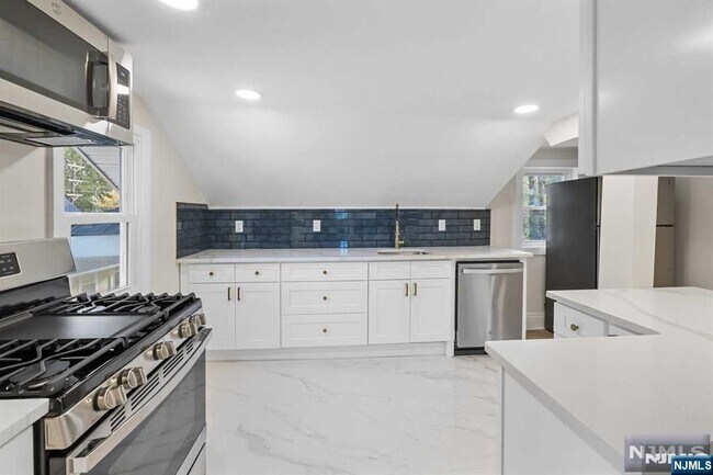 Foto del edificio - 101 Southern