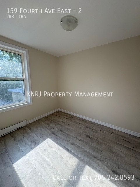 Building Photo - Second Floor Two Bedroom Apartment