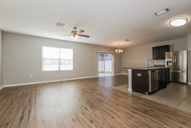 Foto del edificio - 1809 Greenwood Valley Dr