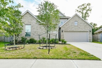 Building Photo - 9405 Vis Fls Trce