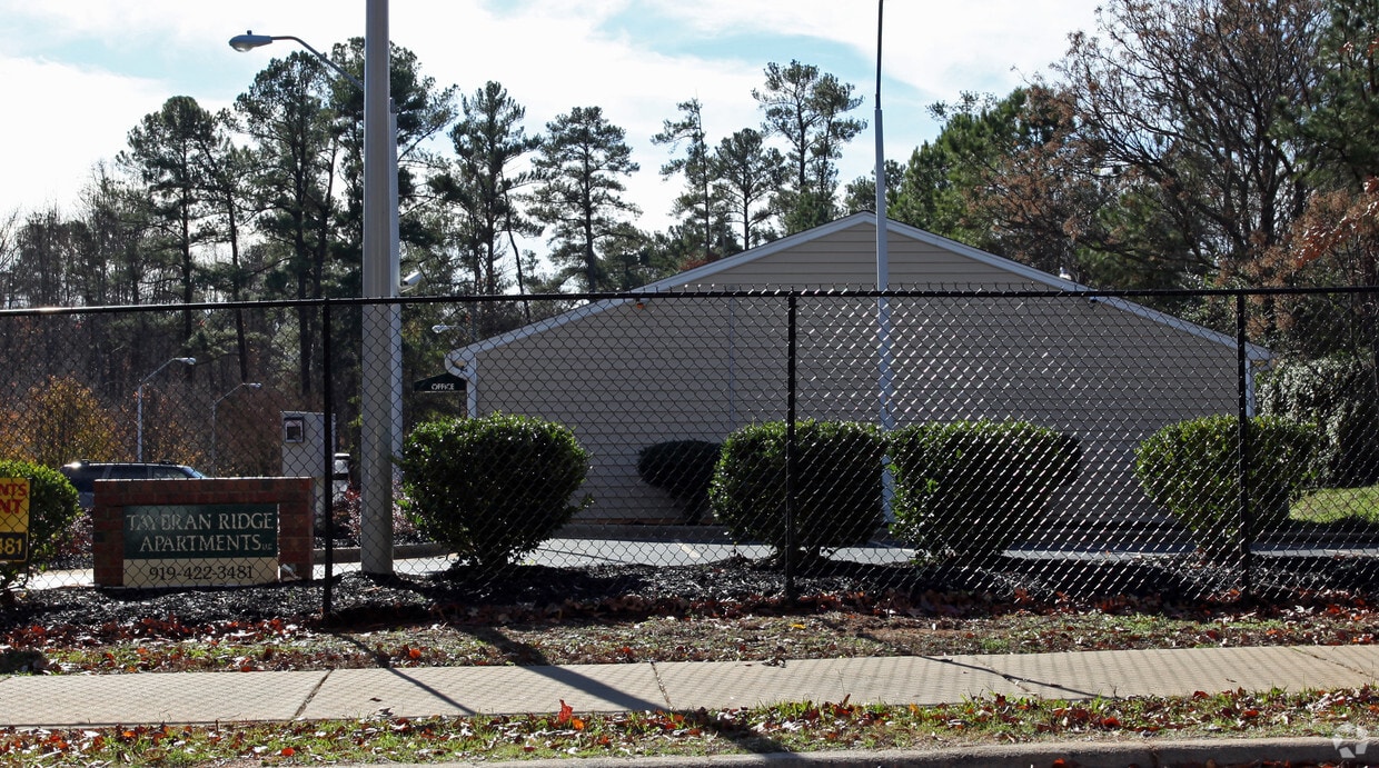 Building Photo - Taybran Ridge Apartments