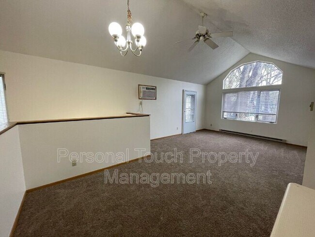 Foto del edificio - 1012 4th Ave S