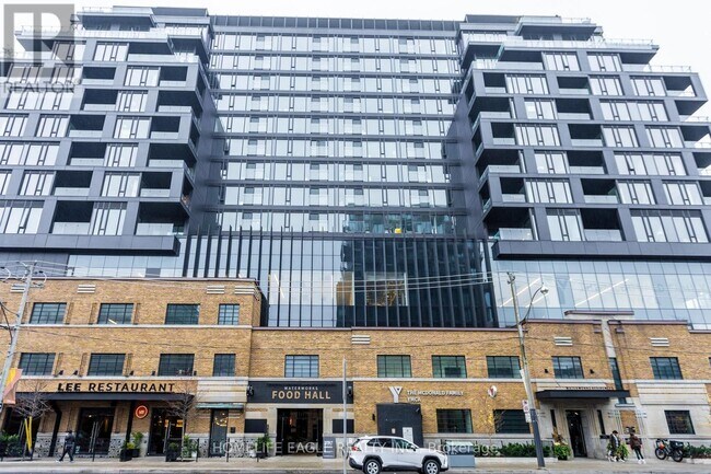 Building Photo - 505 Richmond St W