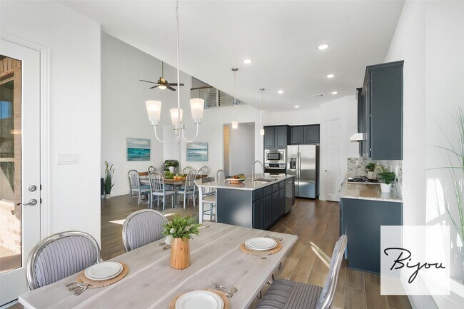 Building Photo - 2060 Terra Rose Dr