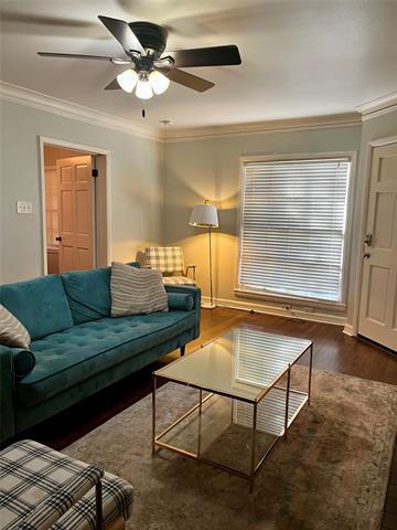Foto del edificio - 4128 Emerson Ave