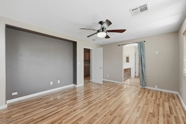 Building Photo - 10647 Bandera Mountain Ln