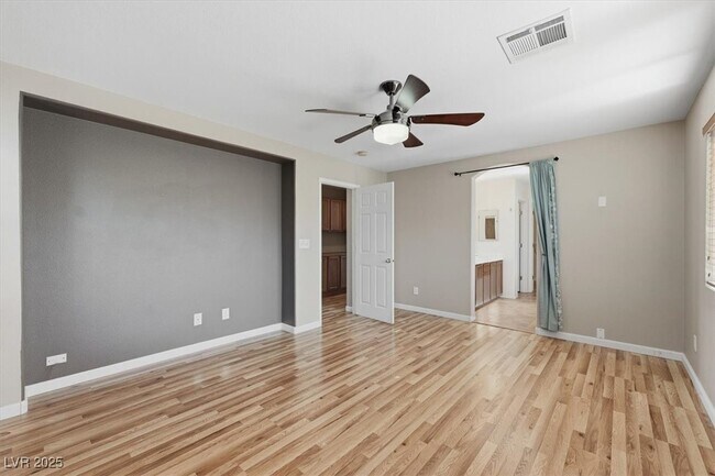 Foto del edificio - 10647 Bandera Mountain Ln