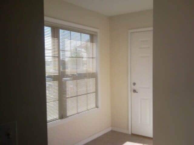 entryway - 3824 Balmoral Dr