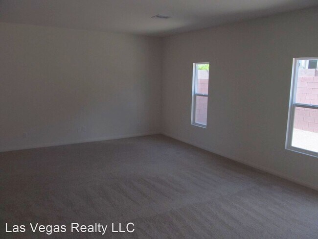 Foto del edificio - 6270 Jackson Spring Rd