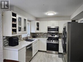 Building Photo - 19 Piane Ave