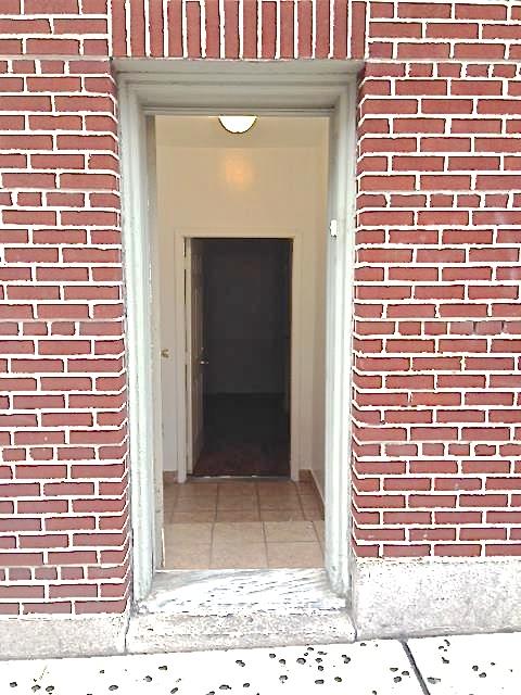 Primary Photo - 3405 Kossuth Ave