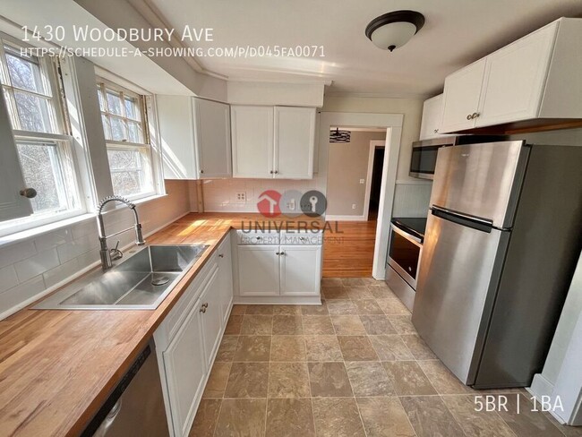 Foto del edificio - 1430 Woodbury Ave