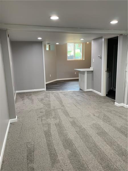 Foto del edificio - 440 Forest Ave