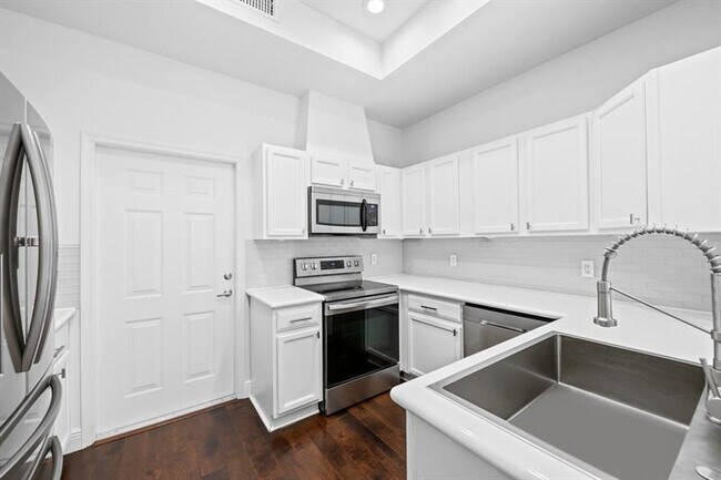 Foto del edificio - 515 SW 18th Ave