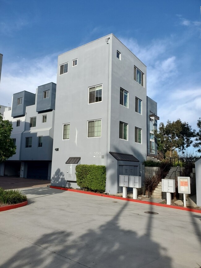 Exterior - 5350 Playa Vista Dr