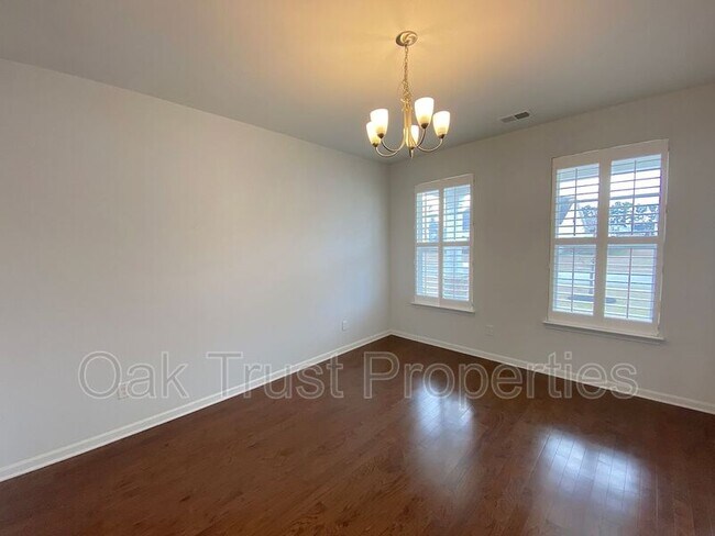 Foto del edificio - 148 Netherfield Dr