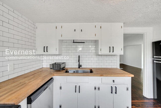 Foto del edificio - 142 Gordon Terrace